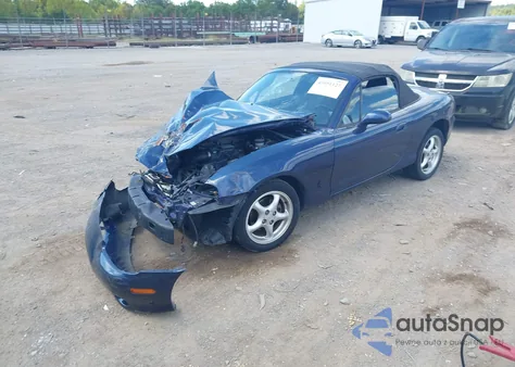 2002 Mazda Mx-5 Miata Cloth/Ls/Se z USA, uszkodzony, nr VIN JM1NB353620233369